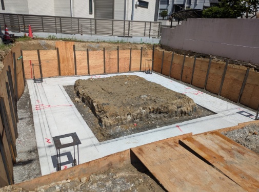 基礎工事の現場写真